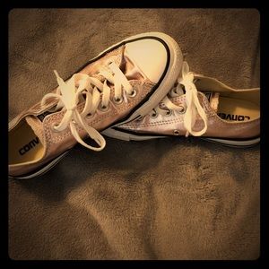 Converse Rose Quartz size 6.5